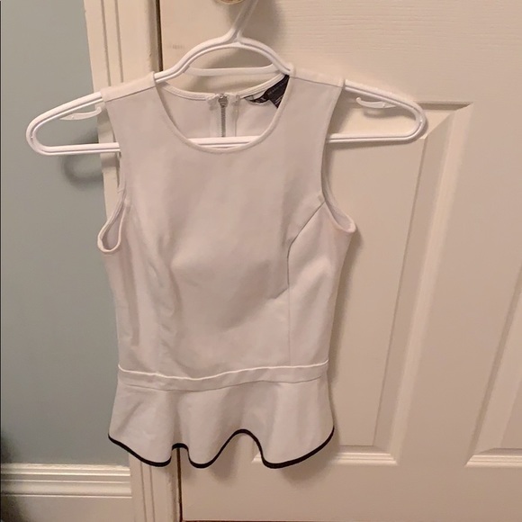 XS Armani Exchange white top. - Picture 1 of 3